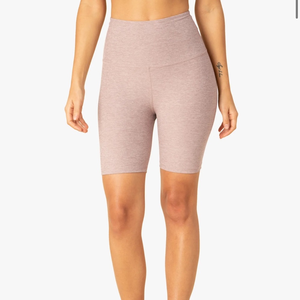 Beyond Yoga Chai color Athletic Shorts
